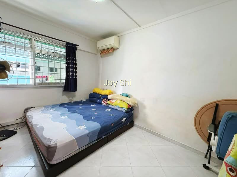 554 WOODLANDS DRIVE 53 photo 3