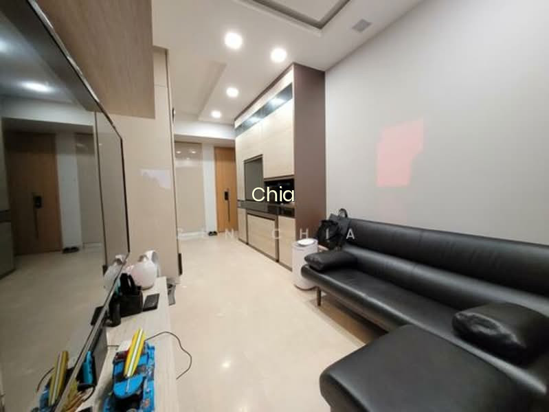 COMMONWEALTH TOWERS photo 4
