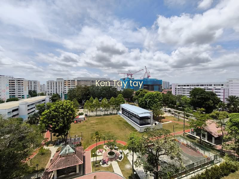 126 YISHUN STREET 11 photo 2