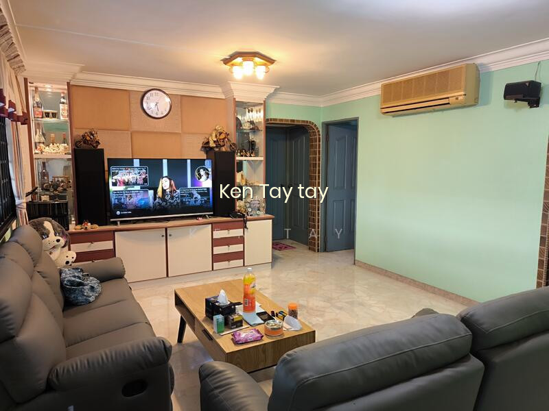 126 YISHUN STREET 11 photo 3