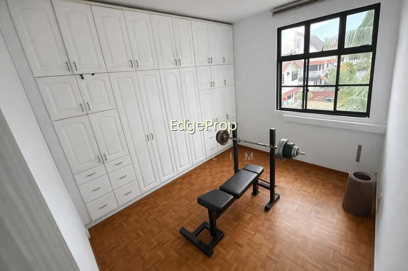 Gemini Apartments photo 2