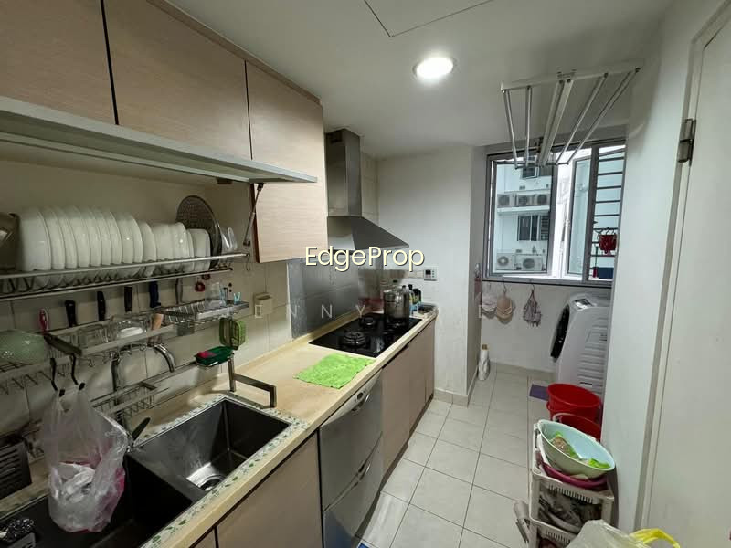 LA CASA photo 4