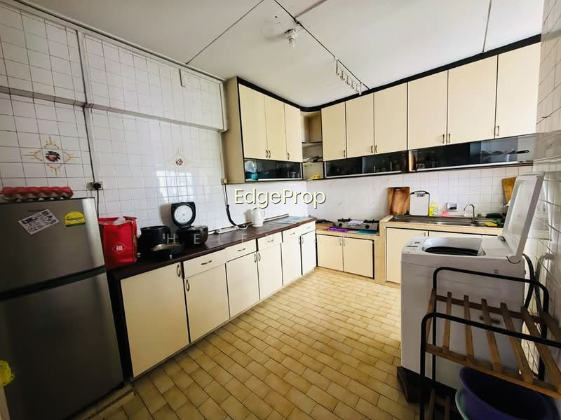 233 HOUGANG STREET 21 photo 4