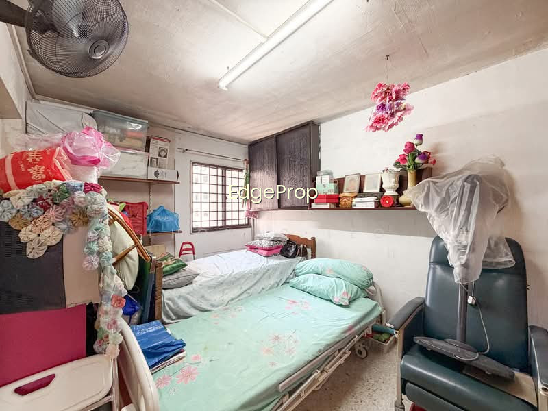 335A SMITH STREET photo 3
