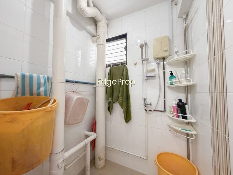 335A SMITH STREET photo 5