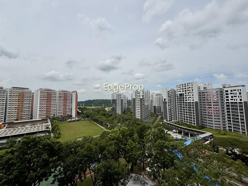 157B RIVERVALE CRESCENT photo 2