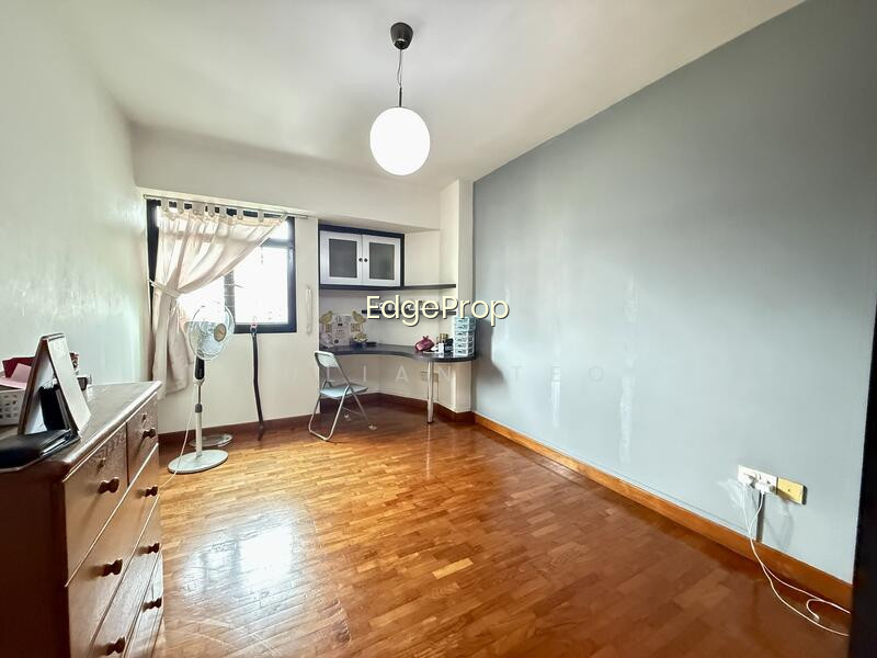 157B RIVERVALE CRESCENT photo 6