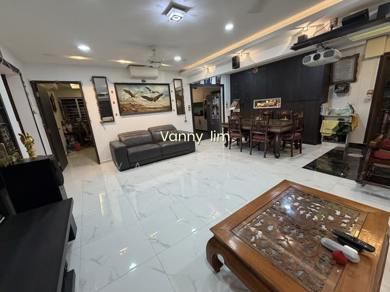 532 Hougang Avenue 6