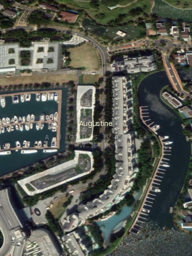 SENTOSA COVE photo 2