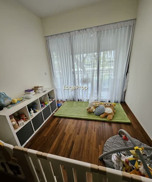 MAYFAIR GARDENS photo 4