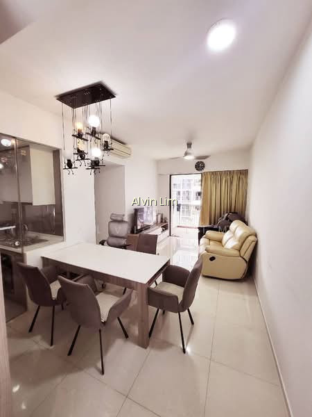Riverbank at Fernvale image 1 of 10