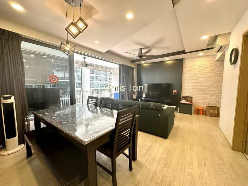 SKYPARK RESIDENCES photo 2