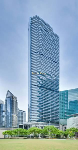 MARINA BAY SUITES photo 2