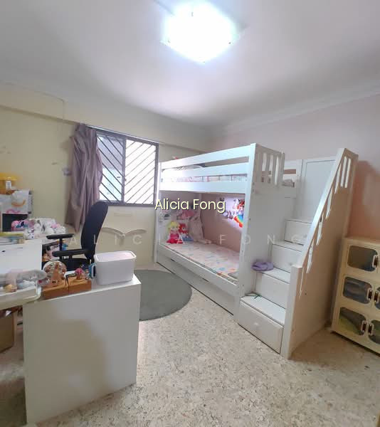 610 ANG MO KIO AVENUE 4 photo 4