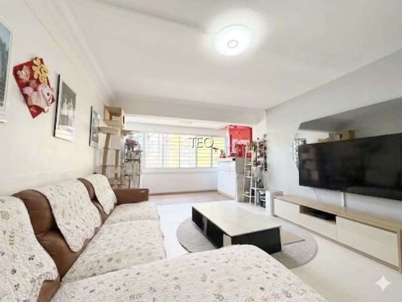 642 ANG MO KIO AVENUE 5 image 1 of 10
