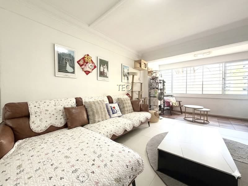 642 ANG MO KIO AVENUE 5 photo 2