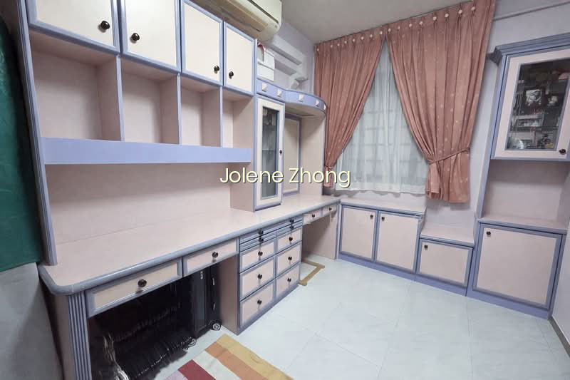 344 WOODLANDS STREET 32 photo 6
