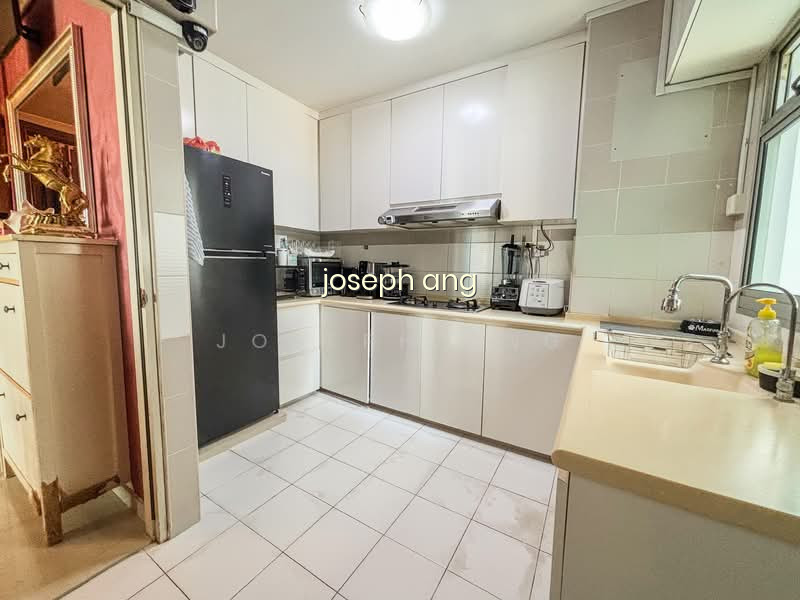 39A BENDEMEER ROAD photo 3