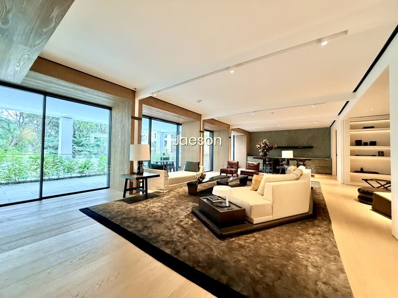 21 ANDERSON photo 2