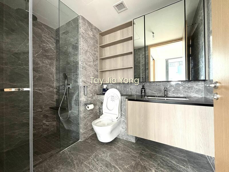 ONE HOLLAND VILLAGE RESIDENCES photo 3
