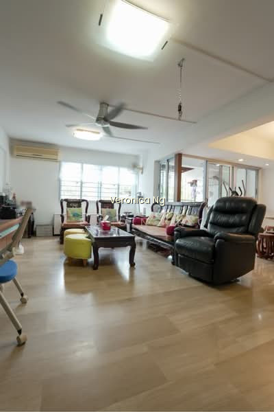 122 HOUGANG AVENUE 1 photo 3