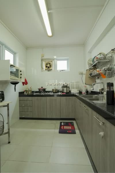 122 HOUGANG AVENUE 1 photo 4
