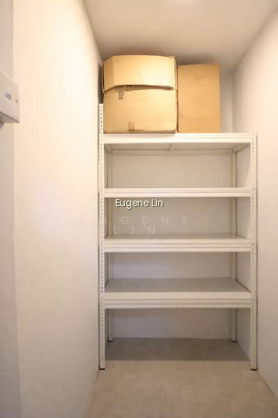 8 SAINT GEORGE'S LANE photo 6