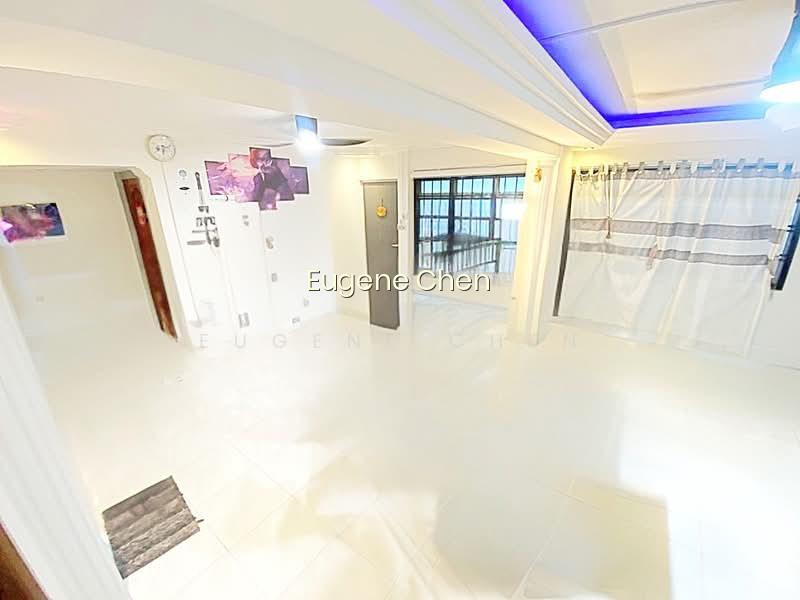 350 TAMPINES STREET 33 photo 3