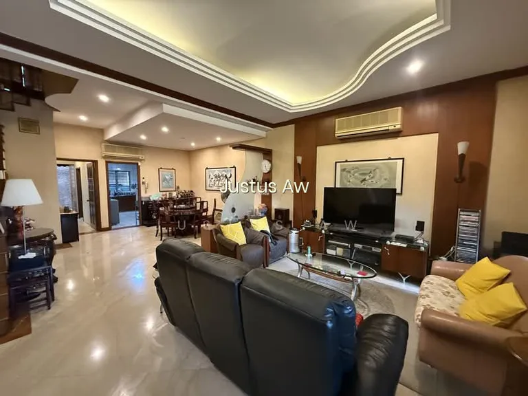 Upper Changi Road North image 1 of 10