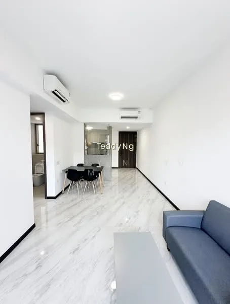 Pasir Ris 8 image 1 of 10