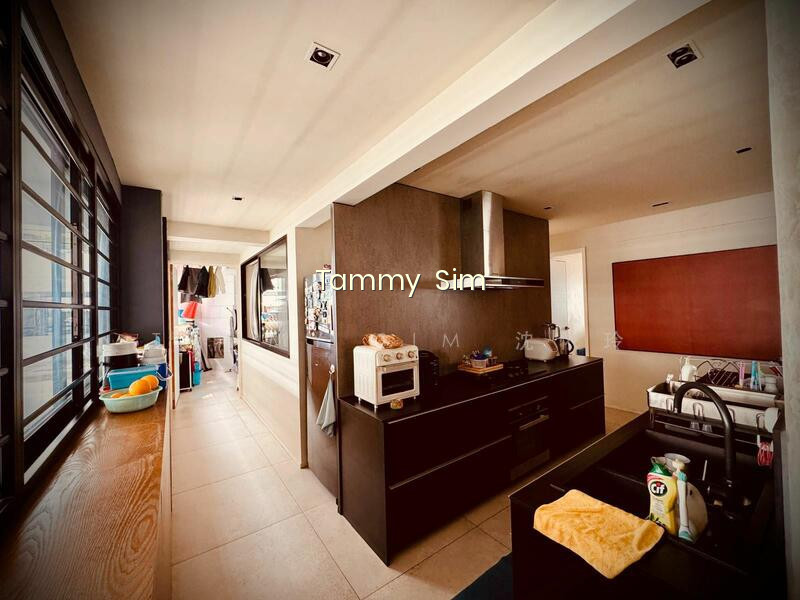 BEDOK COURT photo 4