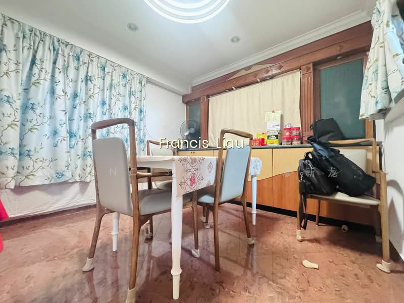 577 HOUGANG AVENUE 4 photo 3
