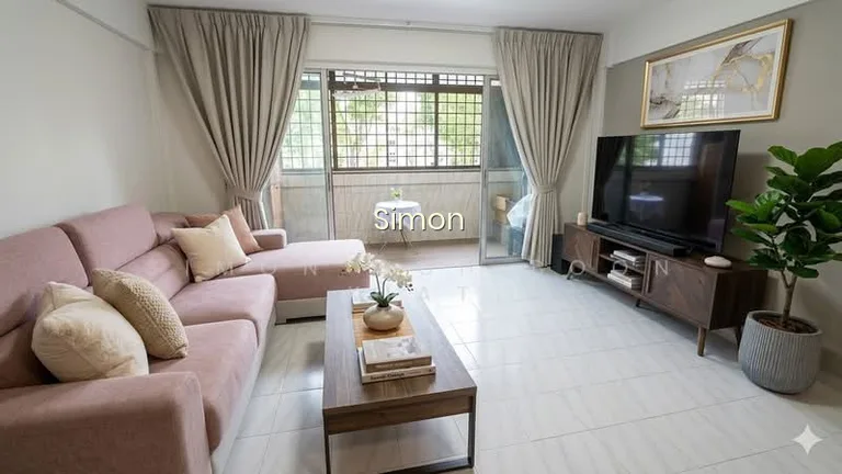 628 Hougang Avenue 8 image 1 of 10