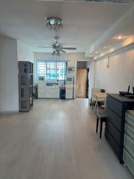 HDB NEAR HOUGANG MALL photo 5