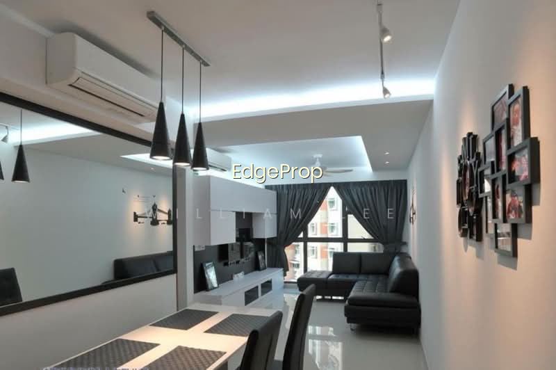 PRIVE image 1 of 10