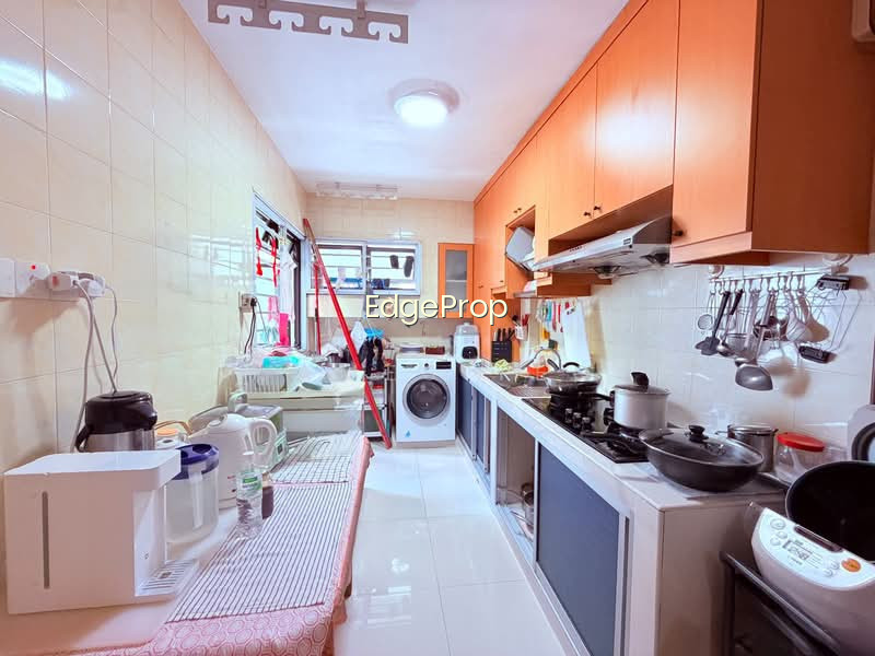 275D JURONG WEST STREET 25 photo 3