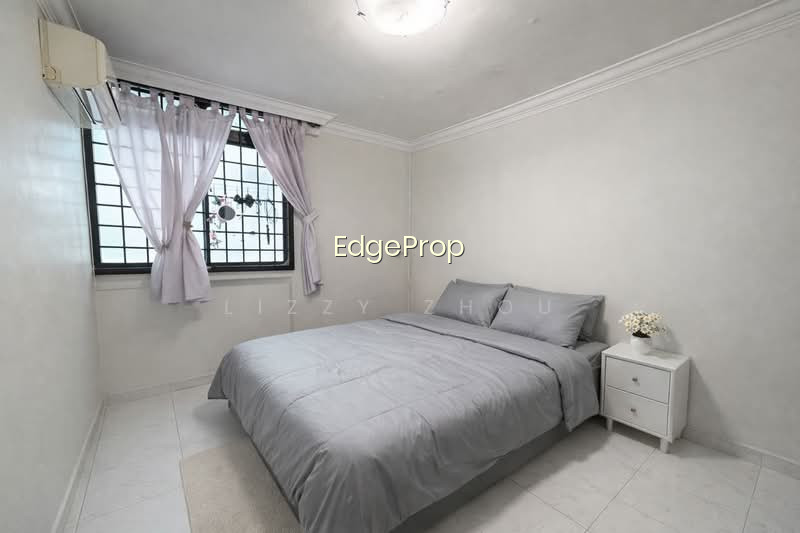 234 SERANGOON AVENUE 3 photo 3