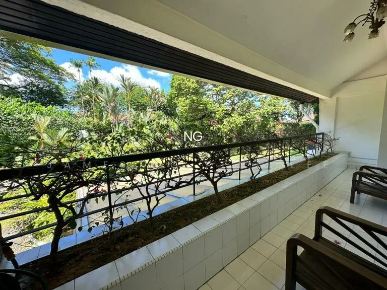 Bin Tong Park, 1KM Nanyang Primary School . 顶 级 优 质 洋 房 出 售. 83839800 James Ng image 1 of 7
