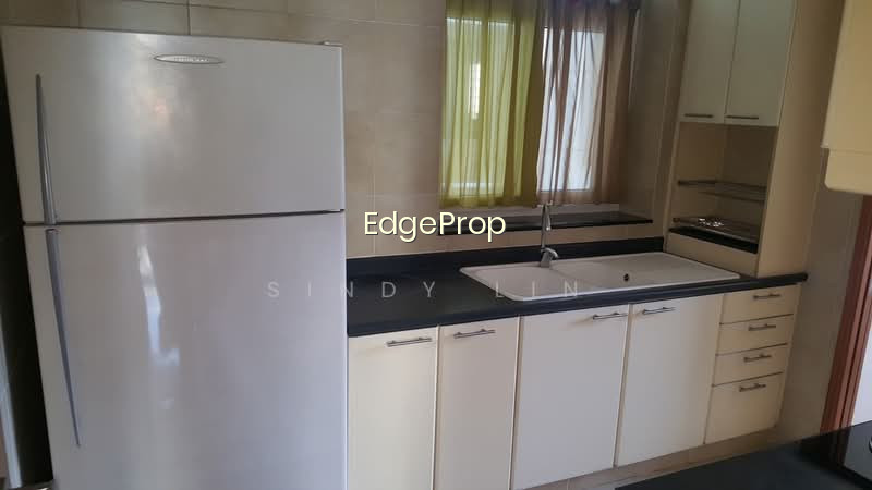 SUMMERHILL photo 6