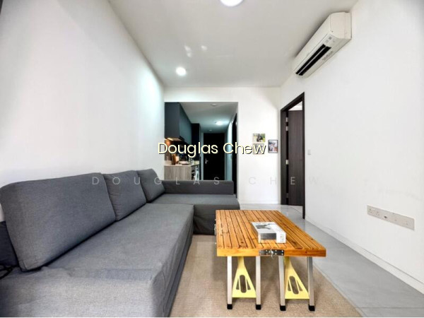 RIVERFRONT RESIDENCES photo 6