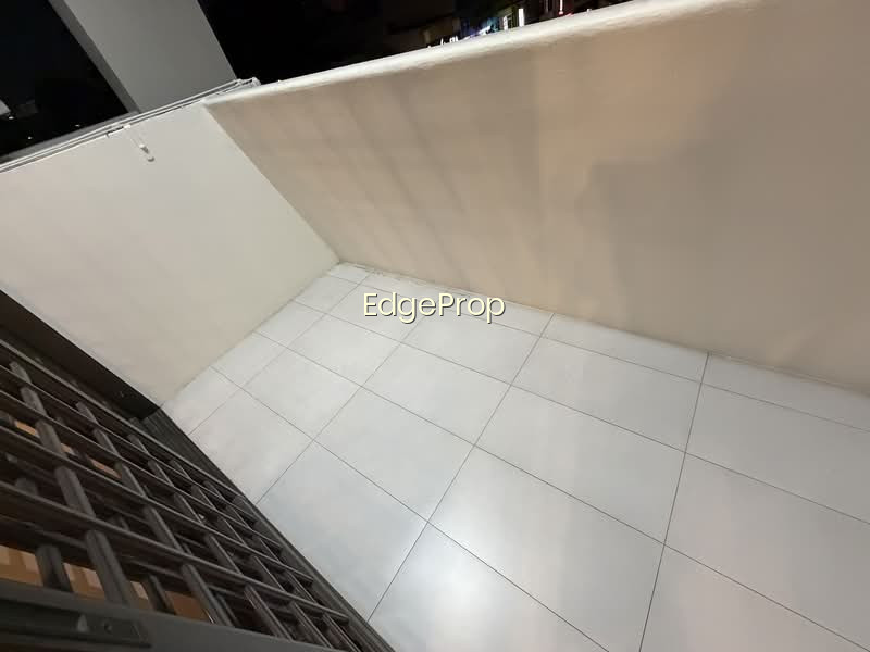 SIMON PLAZA photo 5