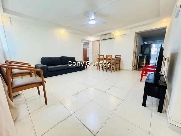 60 Marine Drive image 1 of 10