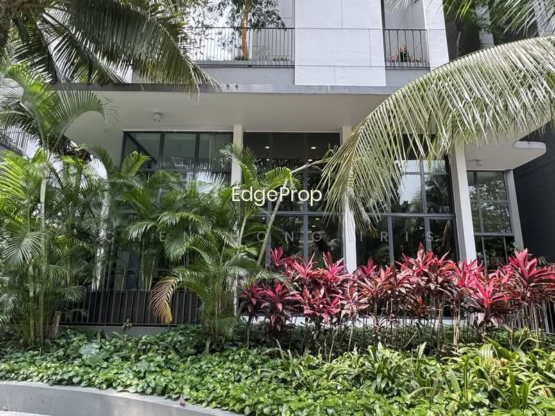 FORESQUE RESIDENCES photo 3