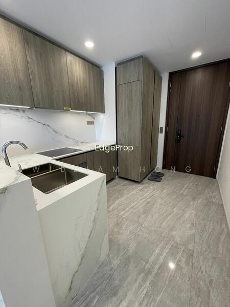 LEEDON GREEN photo 6
