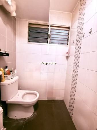 559 ANG MO KIO AVENUE 10 photo 4