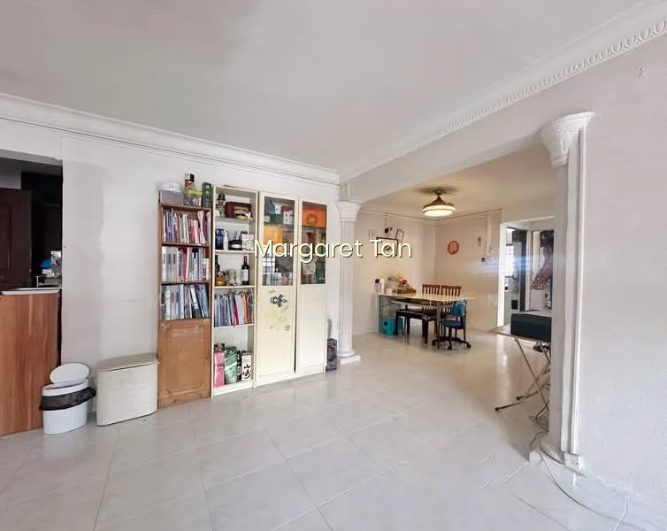 103 Jurong East Street 13 image 1 of 10