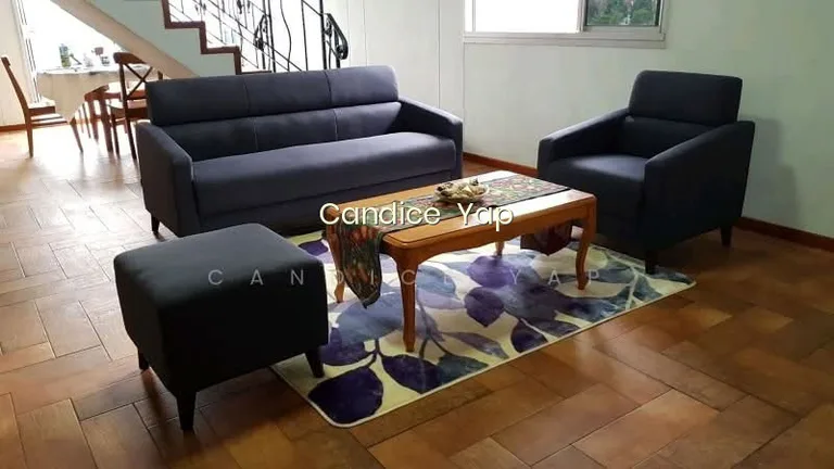 256 Pasir Ris Street 21 image 1 of 10