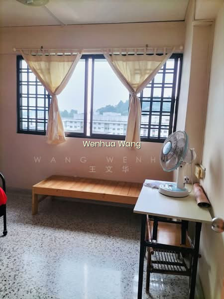37 TELOK BLANGAH RISE image 1 of 8