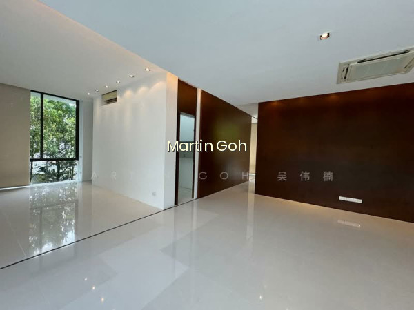 MODERN GCB ?HILLTOP UNBLOCKED VIEWS ?NEAR HENRY PARK!! photo 5