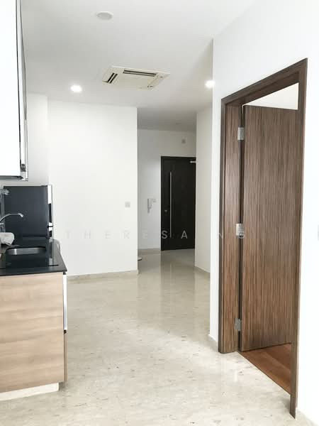 Suites at Bukit Timah image 1 of 10
